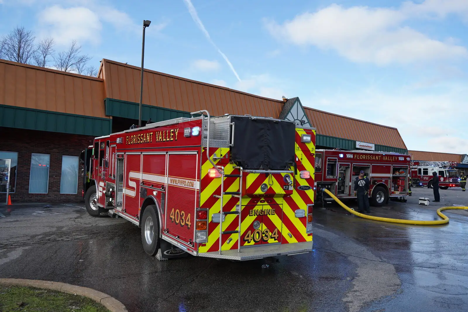 Engine 4034 at a commercial fire scene